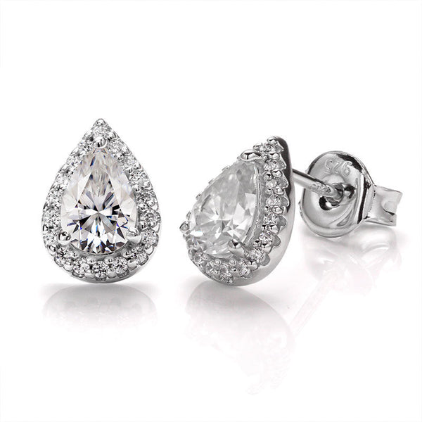 Stardust Delight Moissanite Earrings